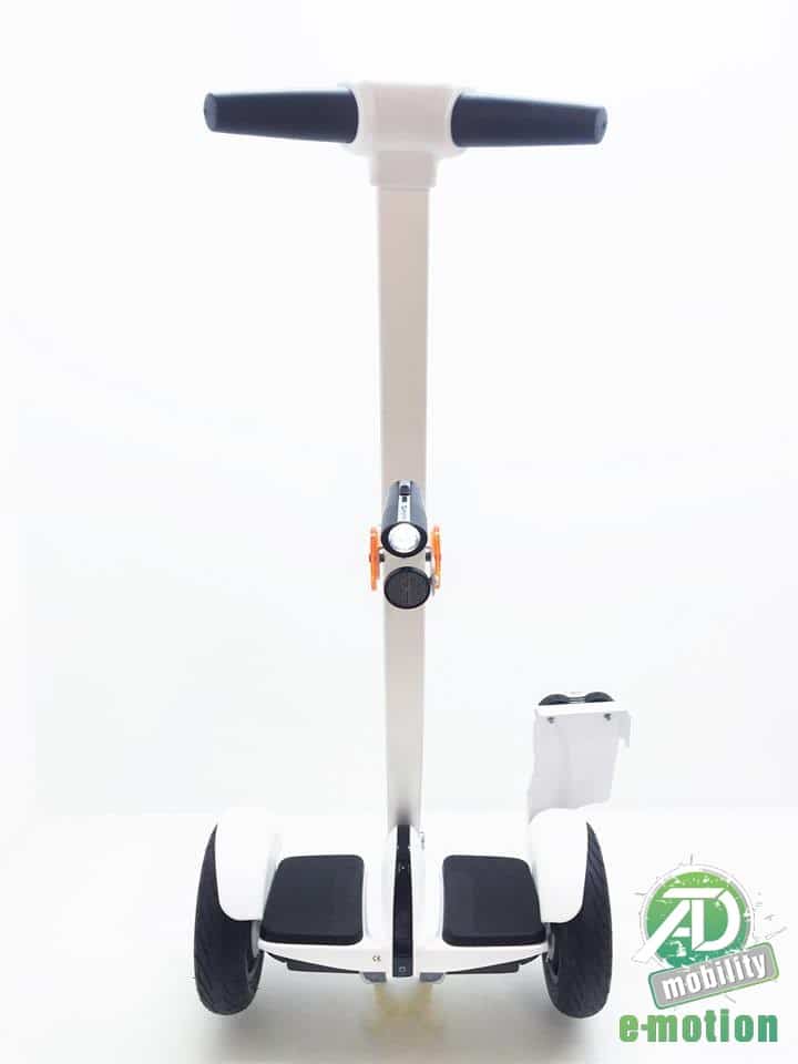 Mini-Street-Frontansicht Ninebot by Segway mini Street. preiswert &legal