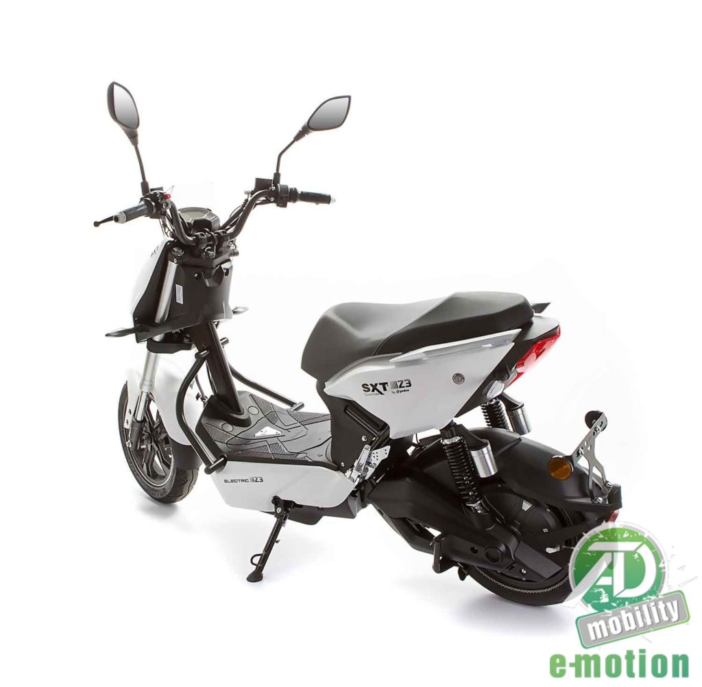 ESCZ3_SXT_Z3_Ansicht_links_1 SXT-Scooters
